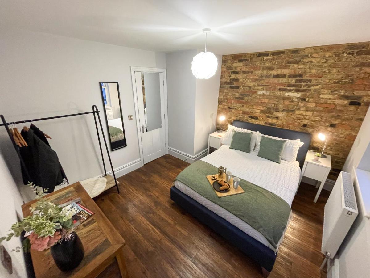 Stunning Brighton Seaside 2-Bedroom Townhouse With Patio, Sleeps 6 Exteriér fotografie