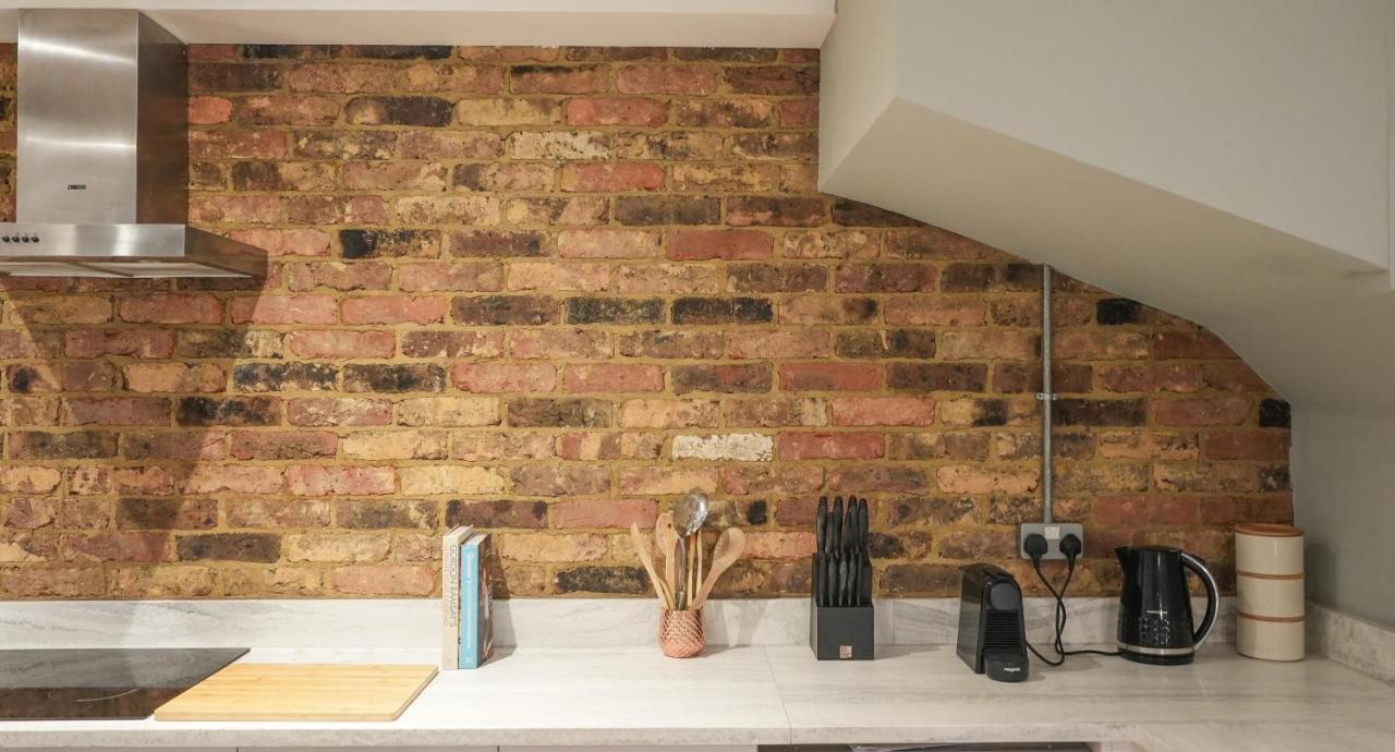 Stunning Brighton Seaside 2-Bedroom Townhouse With Patio, Sleeps 6 Exteriér fotografie